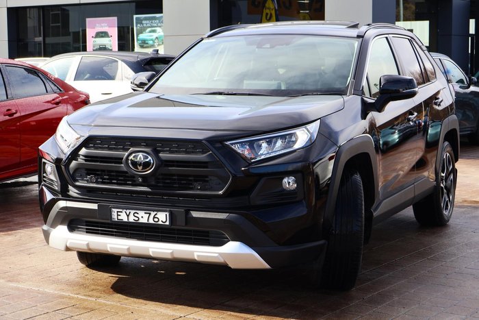 2020 Toyota RAV4 Edge