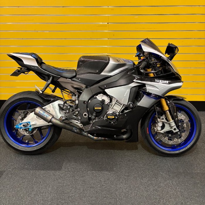 2016 Yamaha YZF-R1 M