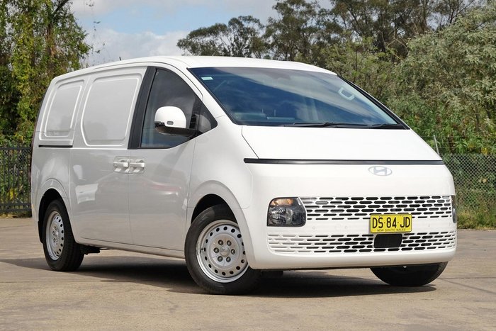 2024 Hyundai STARIA LOAD