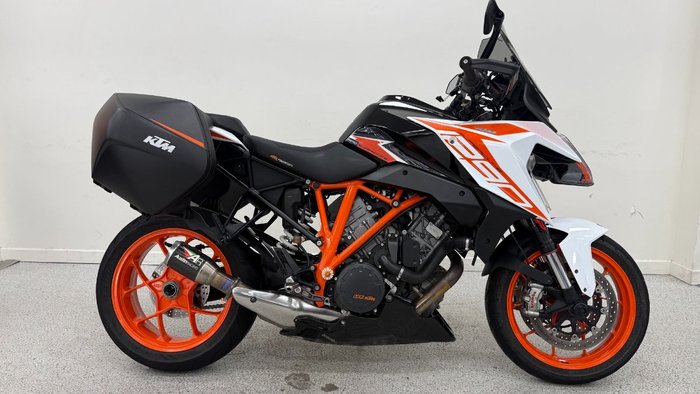 2018 Ktm 1290 SUPER DUKE GT White