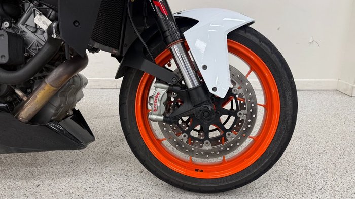 2018 Ktm 1290 SUPER DUKE GT White
