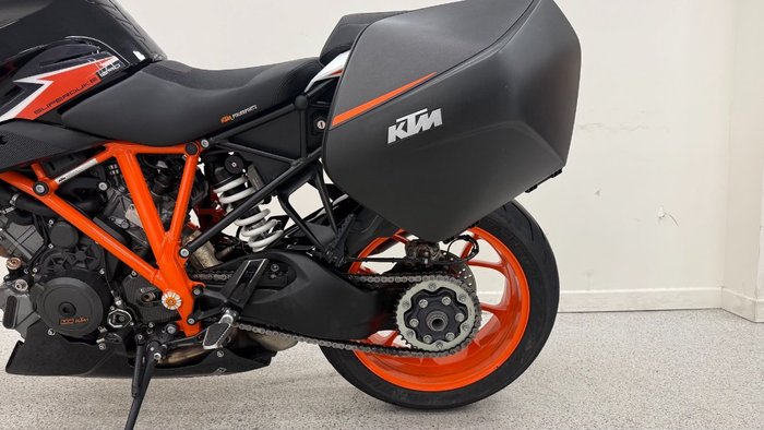 2018 Ktm 1290 SUPER DUKE GT White