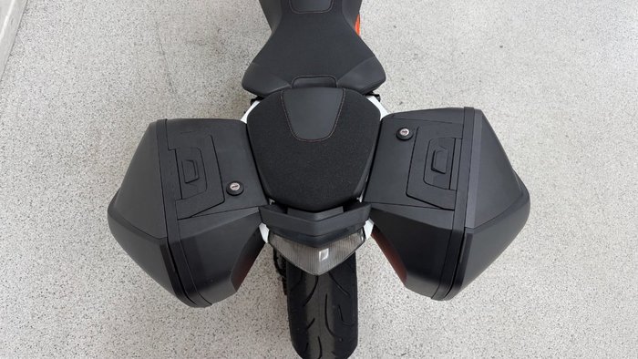 2018 Ktm 1290 SUPER DUKE GT White