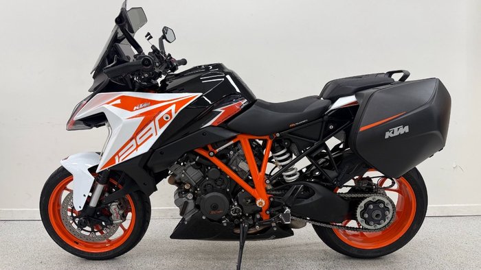 2018 Ktm 1290 SUPER DUKE GT White