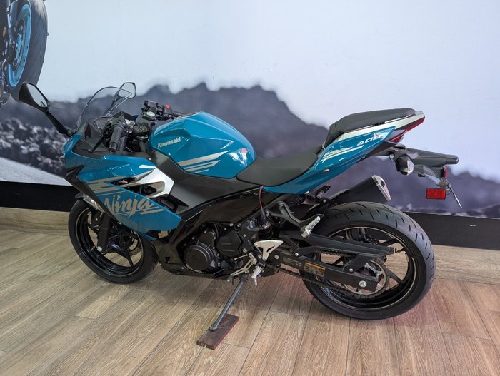 2020 Kawasaki NINJA 400 SE GREEN