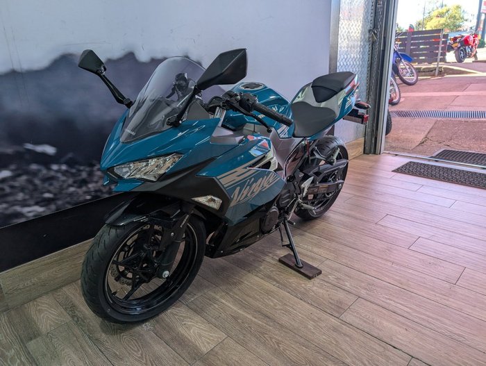 2020 Kawasaki NINJA 400 SE GREEN