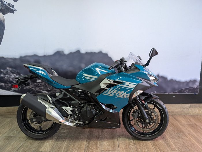 2020 Kawasaki NINJA 400 SE GREEN