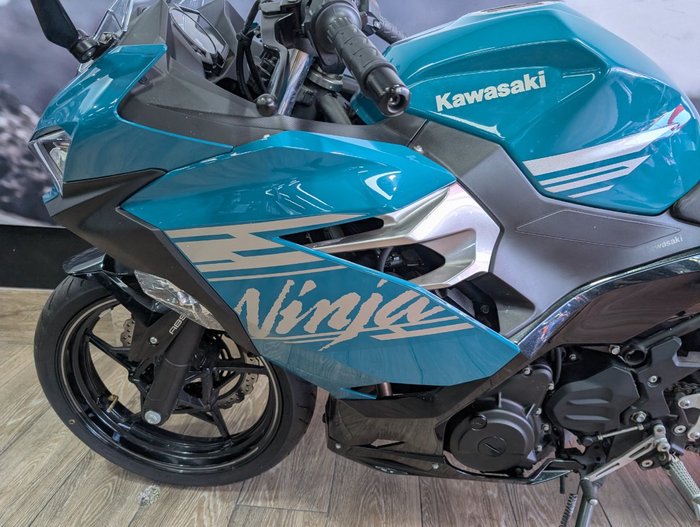 2020 Kawasaki NINJA 400 SE GREEN