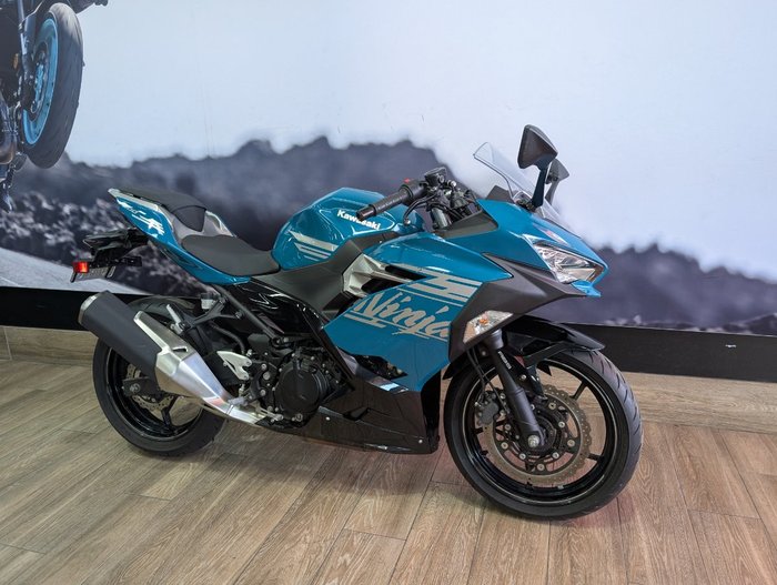 2020 Kawasaki NINJA 400 SE GREEN
