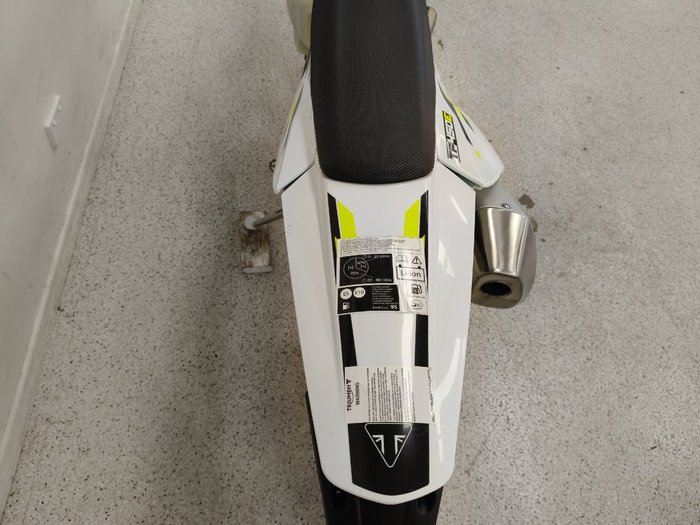 2026 Triumph TF 450-E BLACK/WHIT