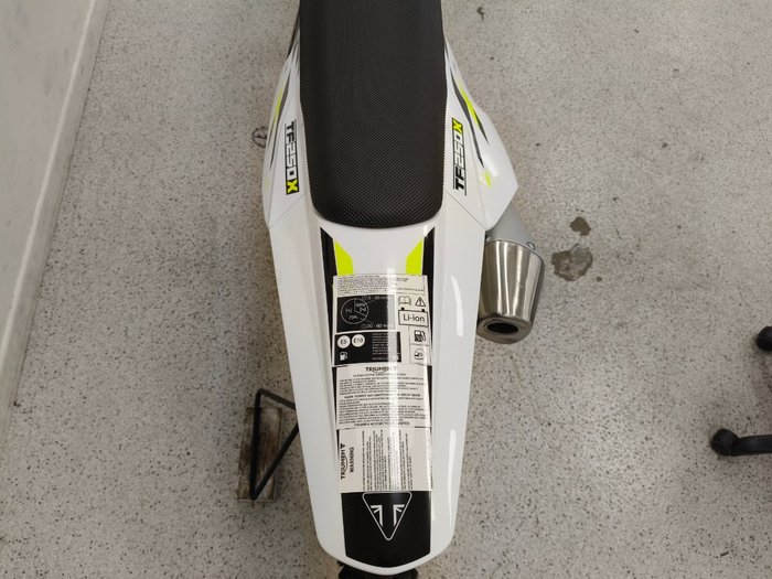 2026 Triumph TF 250-X BLACK/WHIT