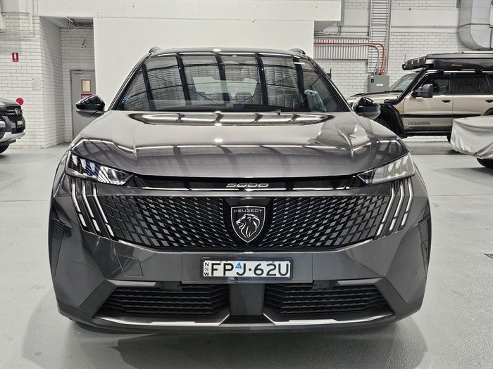 2025 Peugeot 5008 GT Premium Hybrid