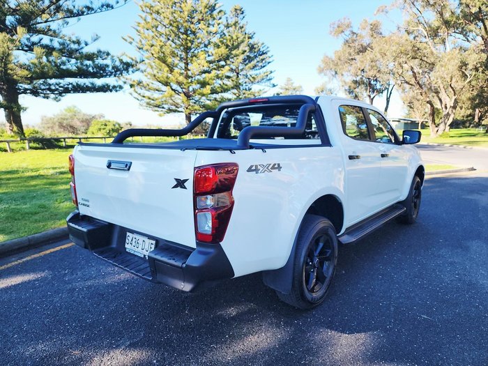 2025 Isuzu D-MAX X-RIDER