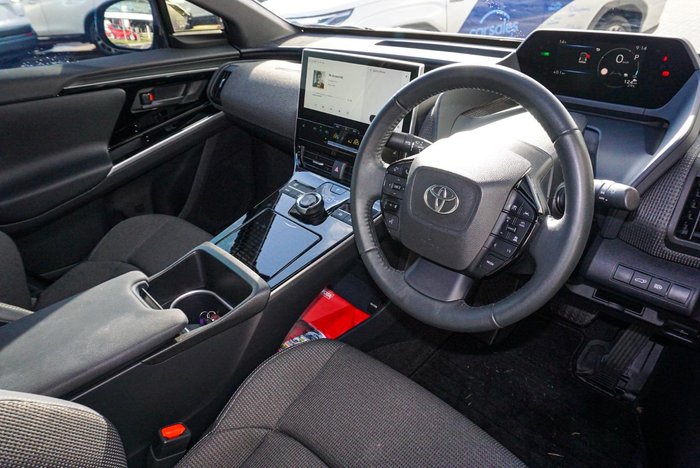 2024 Toyota bZ4X