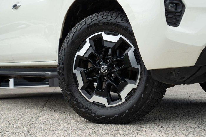 2023 Nissan Navara