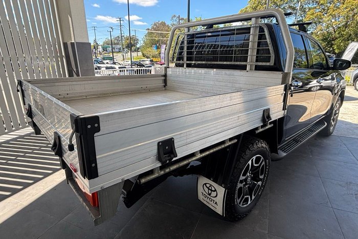 2021 Toyota Hilux SR5