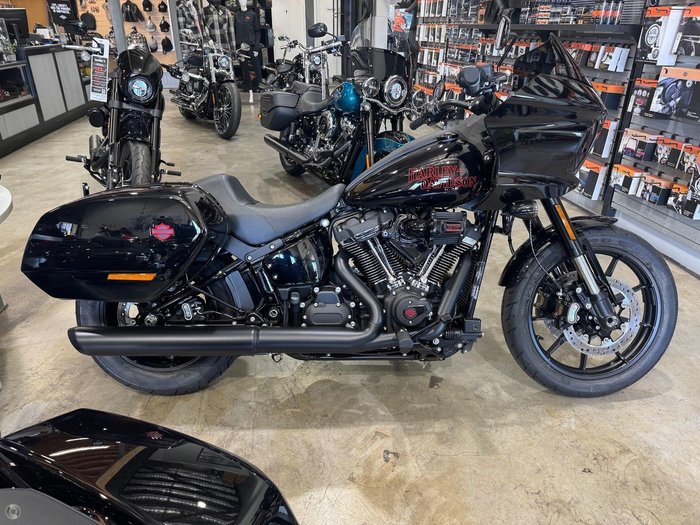 HARLEY-DAVIDSON LOW RIDER ST 117 (FXLRST) ROAD SOFTAIL