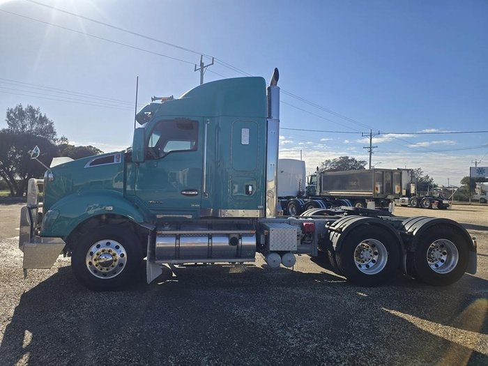 2019 Kenworth T610