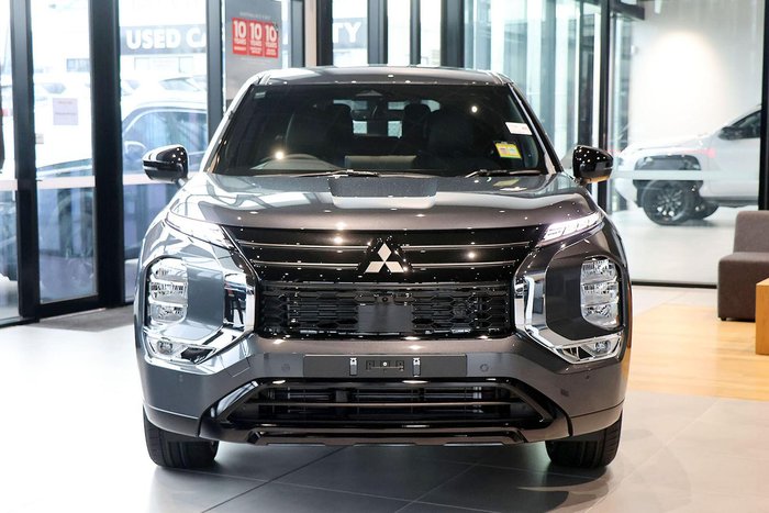 2026 Mitsubishi Outlander Black Edition