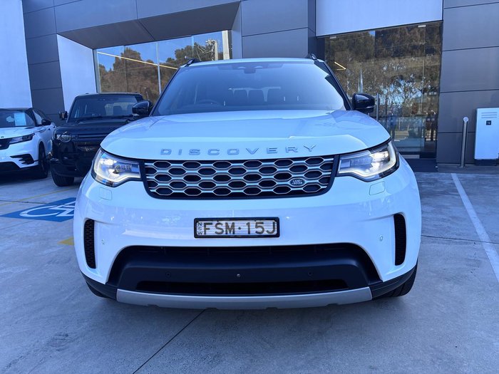 2025 Land Rover Discovery D350 S