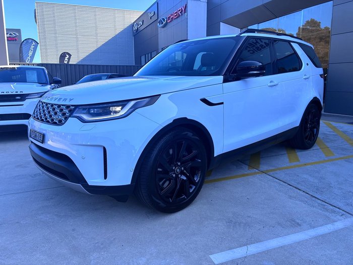 2025 Land Rover Discovery D350 S