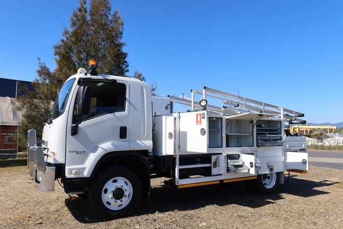 2018 Isuzu F Series FSS110-210
