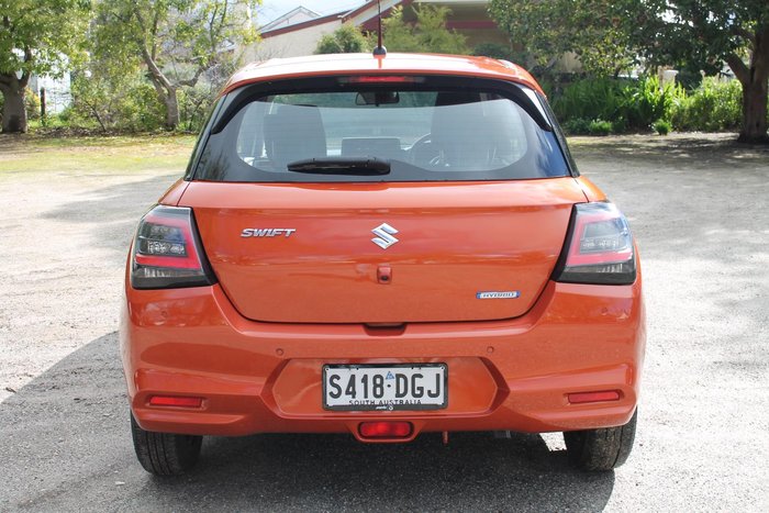 2025 Suzuki Swift Hybrid