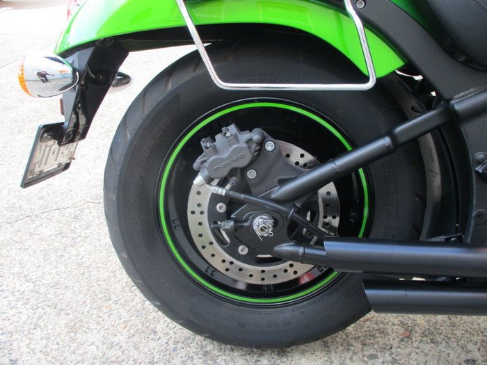 2014 Kawasaki VULCAN 900 CUSTOM GREEN