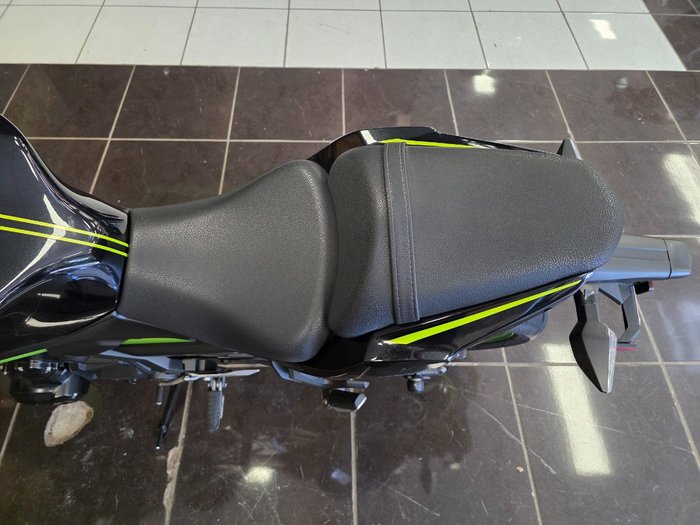 2024 Kawasaki Z650L (LAMS) BLACK