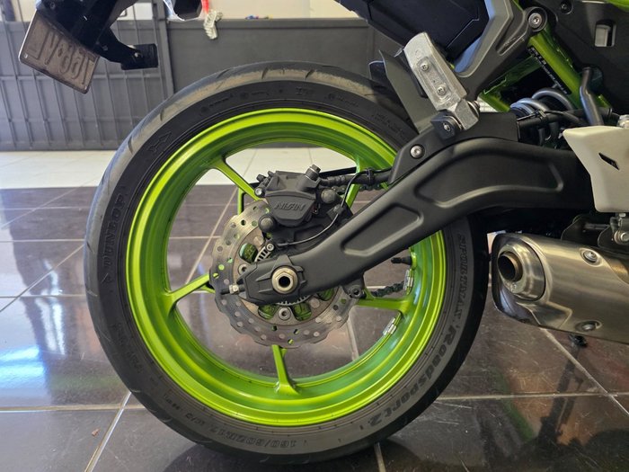 2024 Kawasaki Z650L (LAMS) BLACK