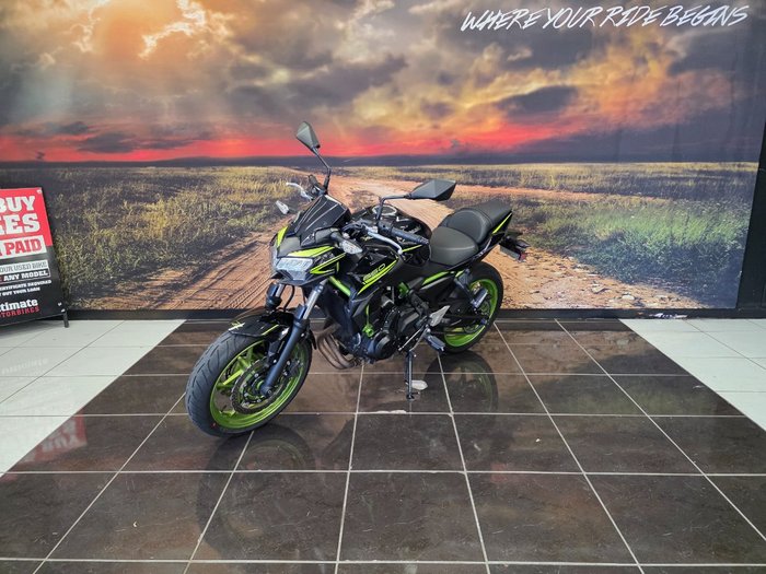 2024 Kawasaki Z650L (LAMS) BLACK