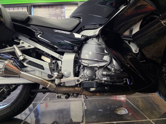 2011 Yamaha FJR1300A BLACK
