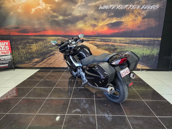 2011 Yamaha FJR1300A BLACK