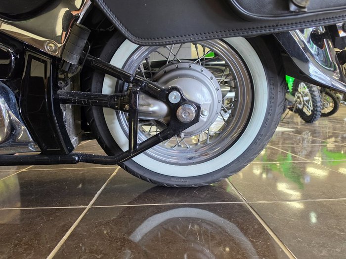 2015 Suzuki VL800 (BOULEVARD C50) BLACK