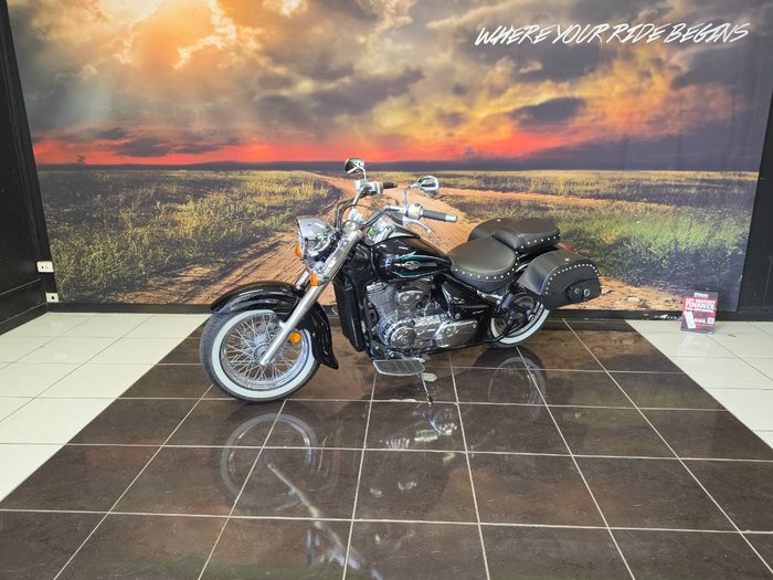 2015 Suzuki VL800 (BOULEVARD C50) BLACK
