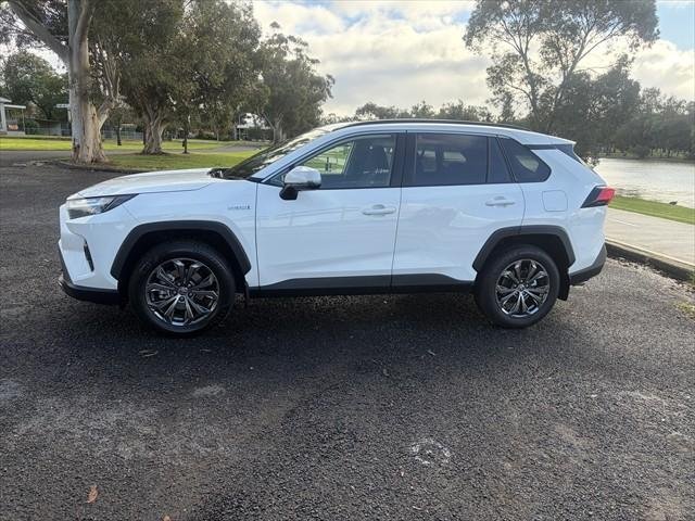 2024 Toyota RAV4 GXL