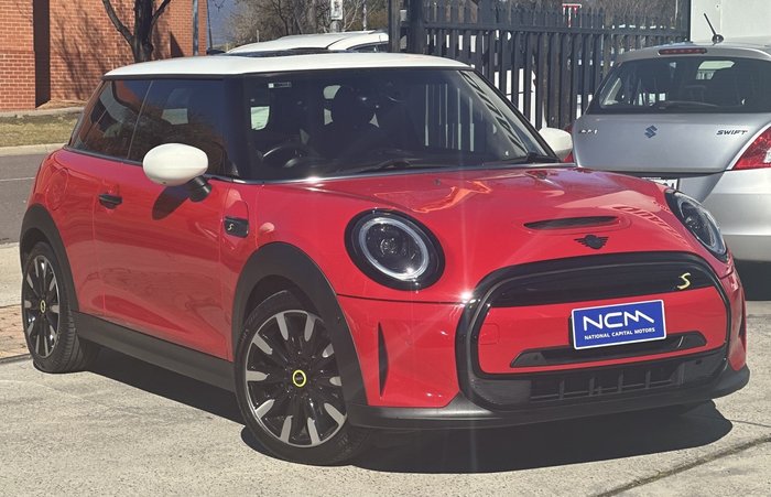 2021 MINI Hatch