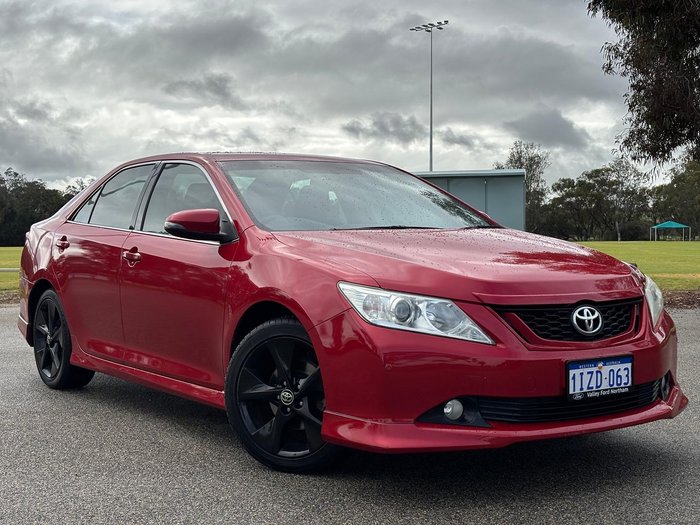 2015 Toyota Aurion