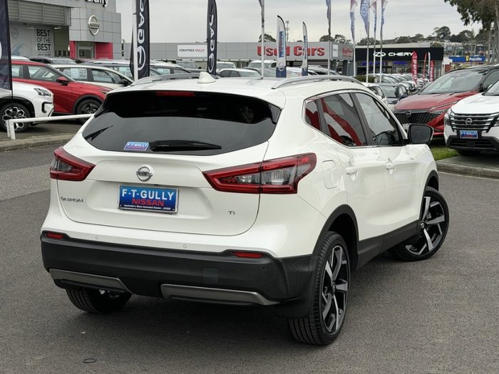 2018 Nissan QASHQAI TI