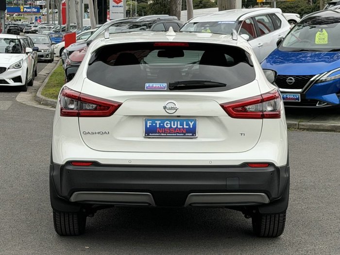 2018 Nissan QASHQAI TI