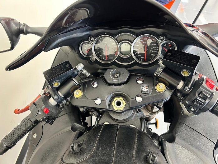 2011 Suzuki Hayabusa (GSX1300R) Hayabusa Black