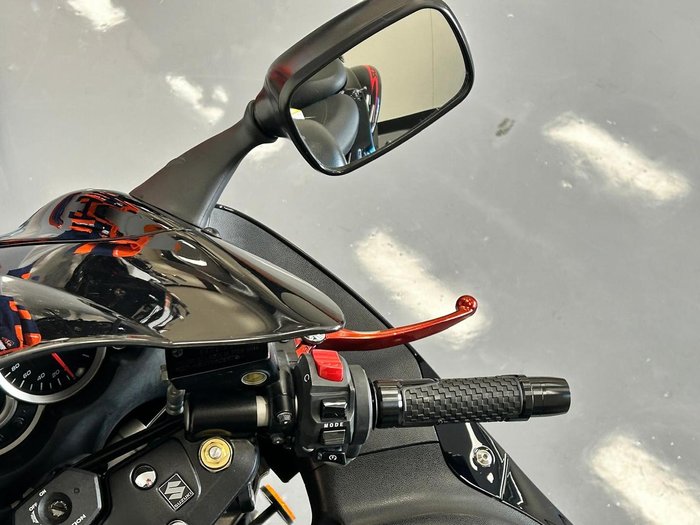 2011 Suzuki Hayabusa (GSX1300R) Hayabusa Black