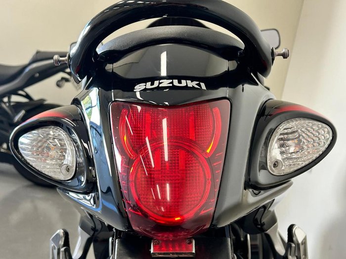 2011 Suzuki Hayabusa (GSX1300R) Hayabusa Black