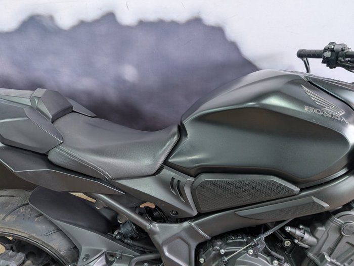 2023 Honda CB650R Black