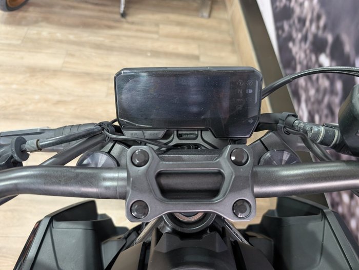 2023 Honda CB650R Black