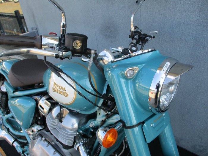 2025 ROYAL ENFIELD (SEE ALSO ENFIEL CLASSIC 650 BLUE