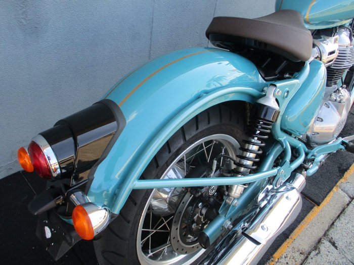 2025 ROYAL ENFIELD (SEE ALSO ENFIEL CLASSIC 650 BLUE