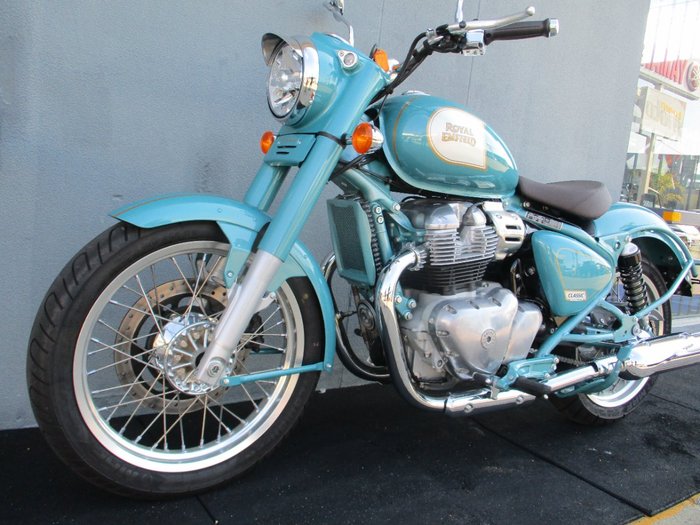2025 ROYAL ENFIELD (SEE ALSO ENFIEL CLASSIC 650 BLUE
