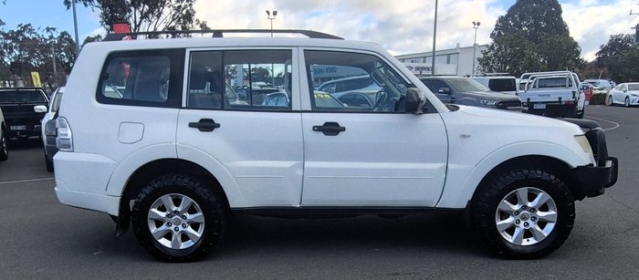 2012 Mitsubishi Pajero GLX