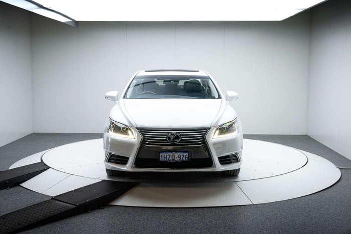 2017 Lexus LS
